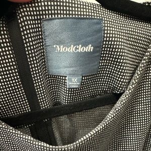 1x ModCloth dress. Never worn.